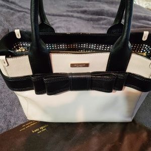 Kate spade purse